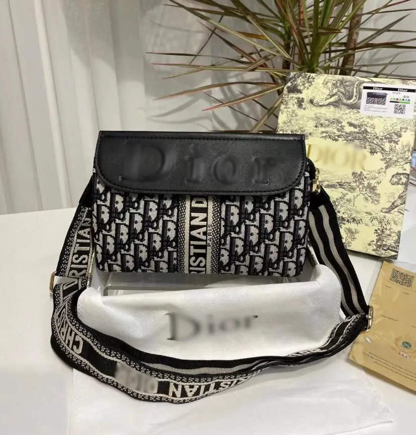 *Chr!stian D!or Classic Monogram jacquard Crossbody Bag*